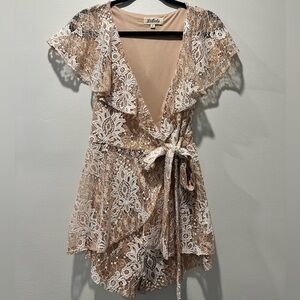 Listicle shorts romper beige white tan cream lace embroidered short sleeve small
